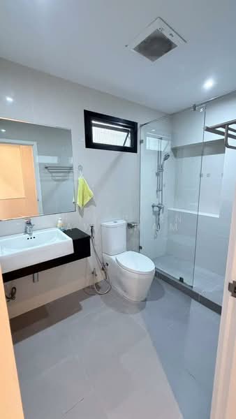 undefined, Chon Buri (Pattaya), Nong Pru, Bang Lamung (Pattaya), Chon Buri (Pattaya), 5 Bedrooms, 260 sqm, Single Detached House For Sale, by Thitiporn Pawikham, 500295454 - DDproperty.com