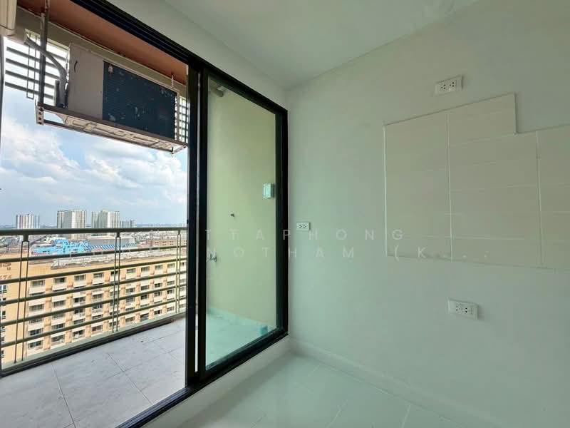 Lumpini Place Pinklao, Bangkok, 28 Borommaratchachonnani Road, Bang Bamru, Bang Phlat, Bangkok, Studio, 30 sqm, Condo For Sale, by NATTAPHONG Yodmanotham (K. Book), 500295464 - DDproperty.com