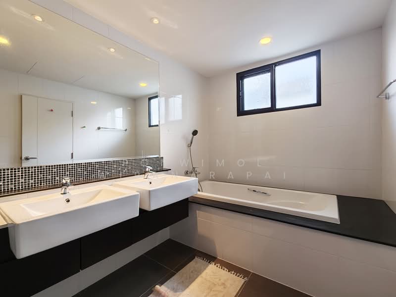 The City Pattanakarn, Bangkok, On Nut Road, Prawet, Prawet, Bangkok, 4 Bedrooms, 304 sqm, Single Detached House For Rent, by Ponwimol Wipanarapai, 500295477 - DDproperty.com