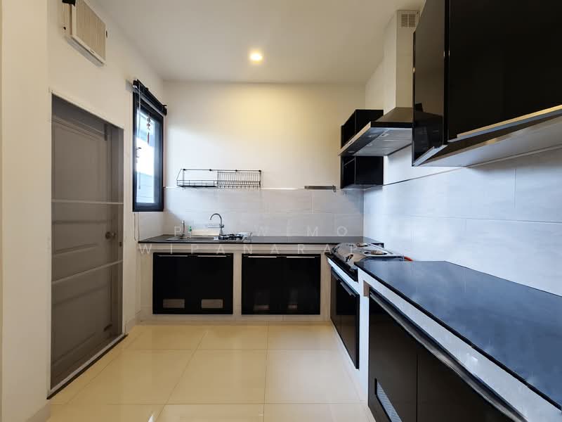 The City Pattanakarn, Bangkok, On Nut Road, Prawet, Prawet, Bangkok, 4 Bedrooms, 304 sqm, Single Detached House For Rent, by Ponwimol Wipanarapai, 500295477 - DDproperty.com