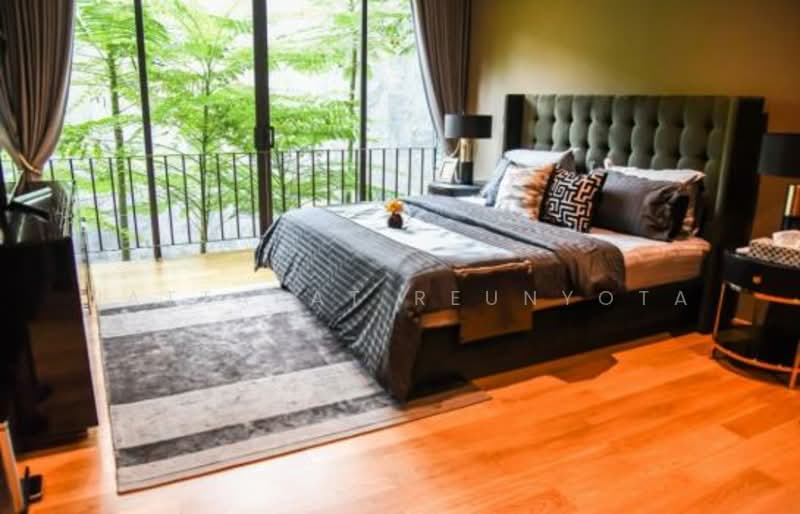 4-BR House, Bangkok, Lat Phrao, Lat Phrao, Bangkok, 4 Bedrooms, 700 sqm, Single Detached House For Sale, by Nattapat Reunyota, 500295489 - DDproperty.com