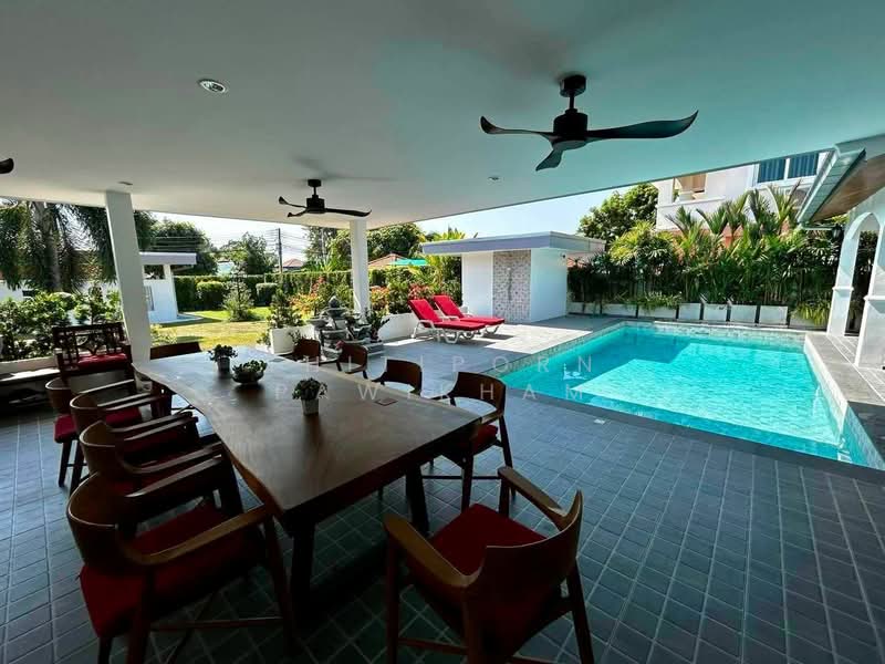 undefined, Chon Buri (Pattaya), Nong Pru, Bang Lamung (Pattaya), Chon Buri (Pattaya), 3 Bedrooms, 180 sqm, Villa For Sale, by Thitiporn Pawikham, 500295517 - DDproperty.com