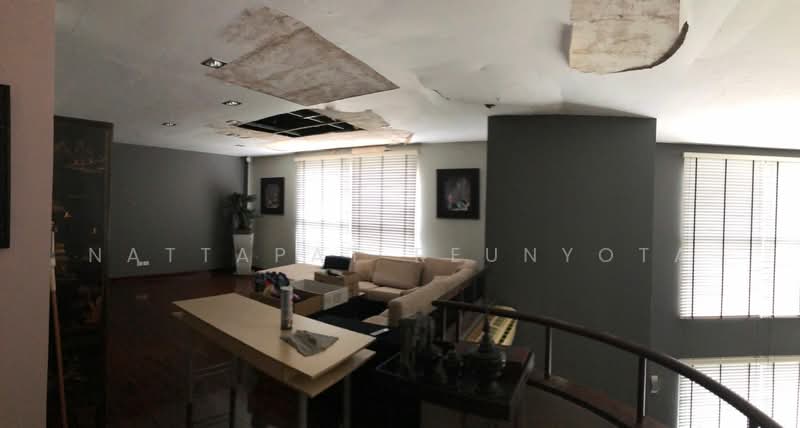 For Sale - 4-BR House, Bangkok