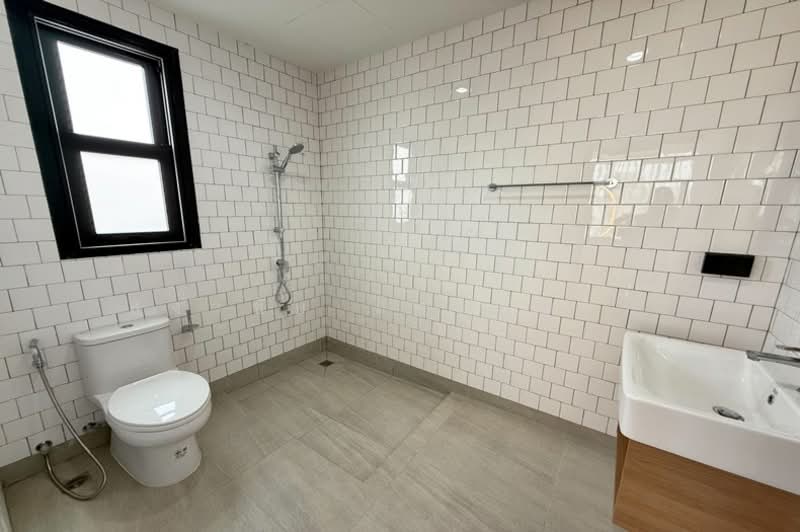 บริทตัน ลาดพร้าว 41, Bangkok, ลาดพร้าว, Chan Kasem, Chatuchak, Bangkok, 3 Bedrooms, 302 sqm, Townhouse For Sale, by สง่าชัย ไทรทองคำ, 500295549 - DDproperty.com