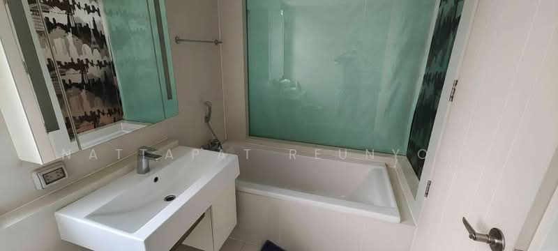 Q House Sukhumvit 79, Bangkok, 2059 Sukhumvit Road, Phra Kanong Nua, Watthana, Bangkok, 2 Bedrooms, 60 sqm, Condo For Sale, by Nattapat Reunyota, 500295575 - DDproperty.com