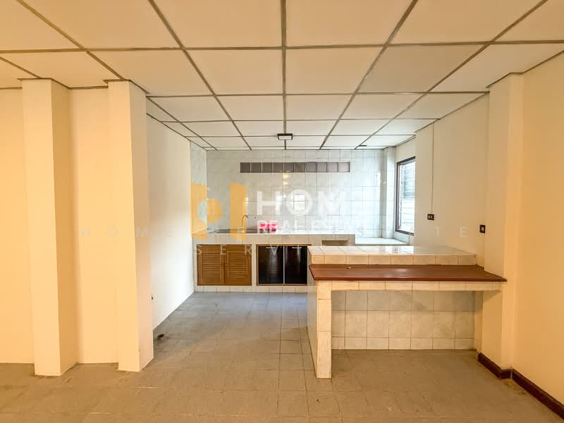 Detached House Wachiratham Sathit 57 Yaek 22, Bangkok, Bang Chak, Phra Khanong, Bangkok, 3 Bedrooms, 250 sqm, Single Detached House For Sale, by HOME Real Estate Service, 500295577 - DDproperty.com