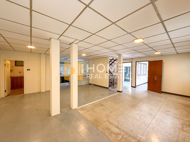 Detached House Wachiratham Sathit 57 Yaek 22, Bangkok, Bang Chak, Phra Khanong, Bangkok, 3 Bedrooms, 250 sqm, Single Detached House For Sale, by HOME Real Estate Service, 500295577 - DDproperty.com