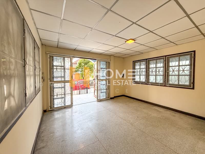 Detached House Wachiratham Sathit 57 Yaek 22, Bangkok, Bang Chak, Phra Khanong, Bangkok, 3 Bedrooms, 250 sqm, Single Detached House For Sale, by HOME Real Estate Service, 500295577 - DDproperty.com