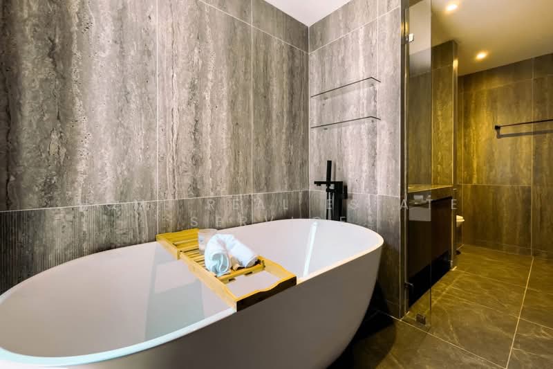 Semi-Detached House Sukhumvit 81, Bangkok, Suan Luang, Suan Luang, Bangkok, 4 Bedrooms, 280 sqm, Semi-Detached House (Twin House) For Sale, by HOME Real Estate Service, 500295628 - DDproperty.com