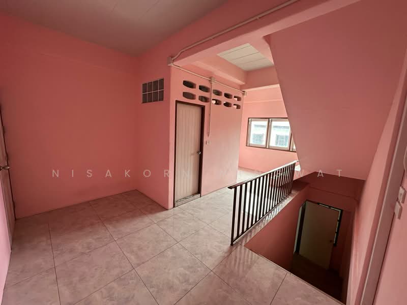 2-BR Townhouse, Bangkok, Anusaowari, Bang Khen, Bangkok, 2 Bedrooms, 300 sqm, Townhouse For Rent, by Nisakorn Wingwat, 500295629 - DDproperty.com
