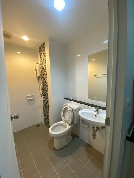 Unio Charan 3, Bangkok, 901 Soi Charan Sanitwong 3 Charan Sanitwong Road, Wat Tha Pra, Bangkok Yai, Bangkok, Studio, 28 sqm, Condo For Sale, by Homemark, 500295632 - DDproperty.com