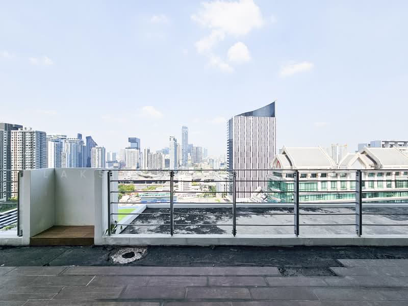 My Resort Bangkok, Bangkok, 1724 Petchaburi Road, Bang Kapi, Huai Khwang, Bangkok, 2 Bedrooms, 195 sqm, Condo For Sale, by Laksana Chaichana, 500295671 - DDproperty.com