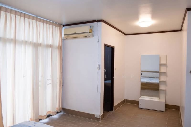 3-storey home office rental, Sukhumvit 44/2 near BTS Phra Khanong, Bangkok, Phra Kanong, Khlong Toei, Bangkok, , 250 sqm, Office Space For Rent, by Tida phanthonglarptawee, 500295672 - DDproperty.com