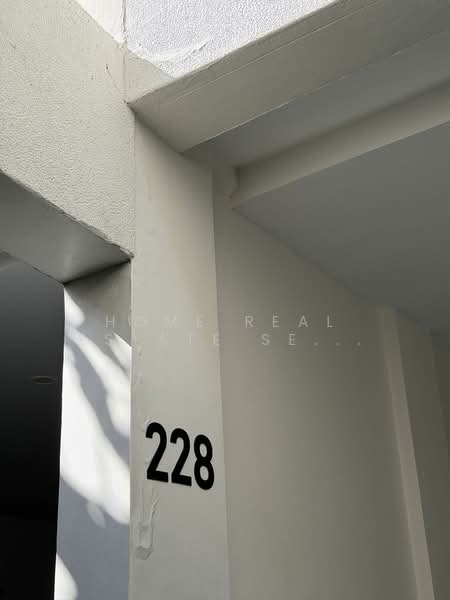 Lan Thong Sathorn, Bangkok, Yan Nawa, Sathon, Bangkok, 4 Bedrooms, 350 sqm, Single Detached House For Sale, by HOME Real Estate Service, 500295682 - DDproperty.com