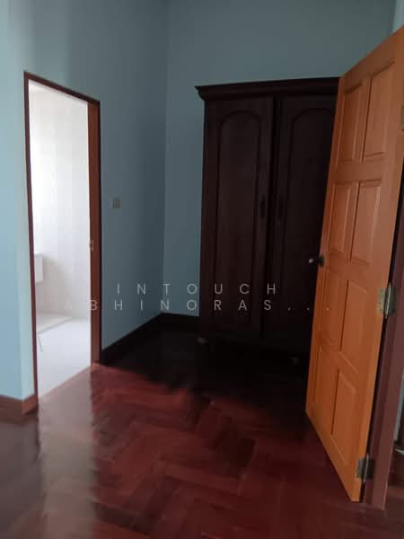 Baan Klang Muang Rama9-Srinakarin, Bangkok, Srinakarin Road, Suan Luang, Suan Luang, Bangkok, 3 Bedrooms, 280 sqm, Townhouse For Rent, by Intouch Abhinorasaeth, 500295702 - DDproperty.com