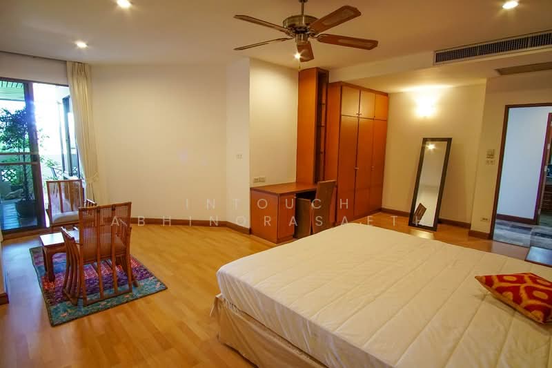 Raintree Village Apartment, Bangkok, 21 Soi Sukhumvit 41, Khlong Tan Nua, Watthana, Bangkok, 3 Bedrooms, 268 sqm, Apartment For Rent, by Intouch Abhinorasaeth, 500295727 - DDproperty.com