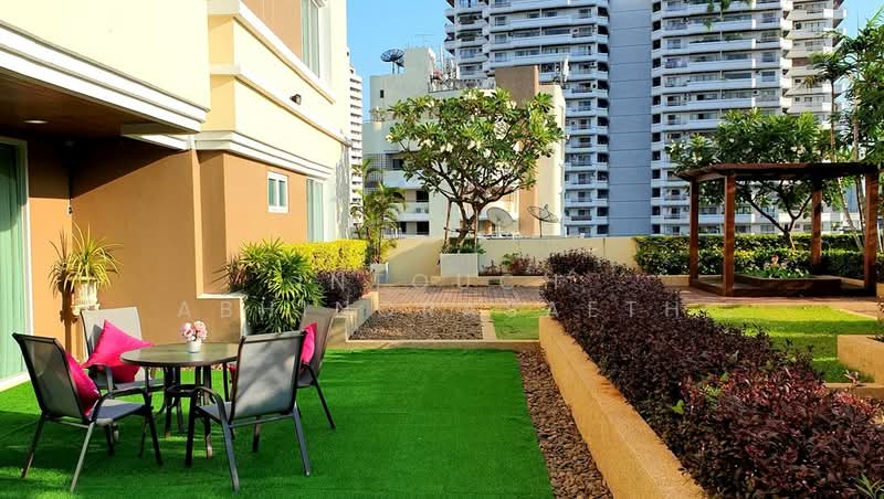 Piyathip Place, Bangkok, 24 Soi Prommitr, Khlong Tan Nua, Watthana, Bangkok, 4 Bedrooms, 650 sqm, Apartment For Rent, by Intouch Abhinorasaeth, 500295738 - DDproperty.com