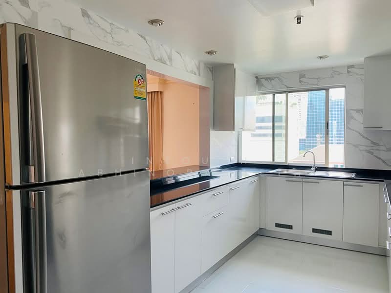 Sathorn Park Place : สาธร พาร์ค เพลส, กรุงเทพ, 27 สาทรใต้, ทุ่งมหาเมฆ, สาทร, กรุงเทพ, 300 ตร.ม., คอนโด ให้เช่า, โดย Intouch Abhinorasaeth, 500295745 - DDproperty.com