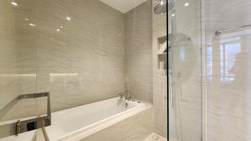 Muniq Langsuan, Bangkok, Soi Tonson, Lumphini, Pathum Wan, Bangkok, 1 Bedroom, 55 sqm, Condo For Rent, by Juthabhorn Uppachit (Amy), 500295746 - DDproperty.com