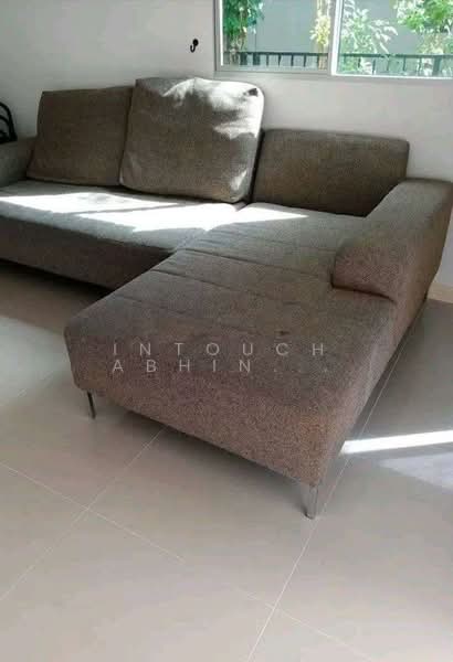 3-BR Townhouse, Bangkok, Thab Yao, Lat Krabang, Bangkok, 3 Bedrooms, 126 sqm, Townhouse For Sale, by Intouch Abhinorasaeth, 500295761 - DDproperty.com