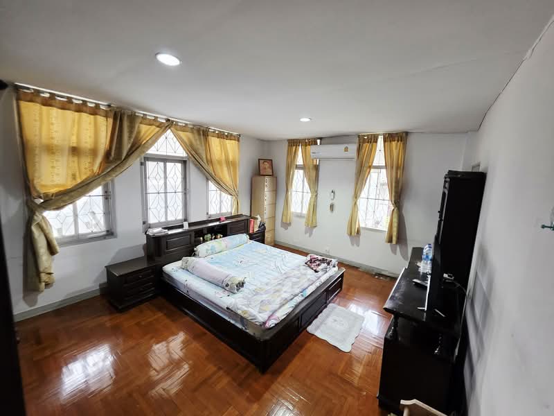 Home Place Ramkhamhaeng, Bangkok, Soi Ramkhamhaeng 140, Saphan Sung, Saphan Sung, Bangkok, 5 Bedrooms, 360 sqm, Single Detached House For Sale, by ยรรยง ลิ้มสุวรรณ, 500295763 - DDproperty.com