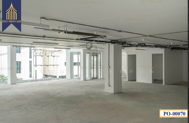 อาคาร 5 ชั้น โชว์รูม ออฟฟิศ พระรามเก้า, Bangkok, Suan Luang, Suan Luang, Bangkok, 6 Bedrooms, 1,500 sqm, Townhouse For Sale, by ปภัชญา ธนัตถ์ภรณ์, 500295767 - DDproperty.com