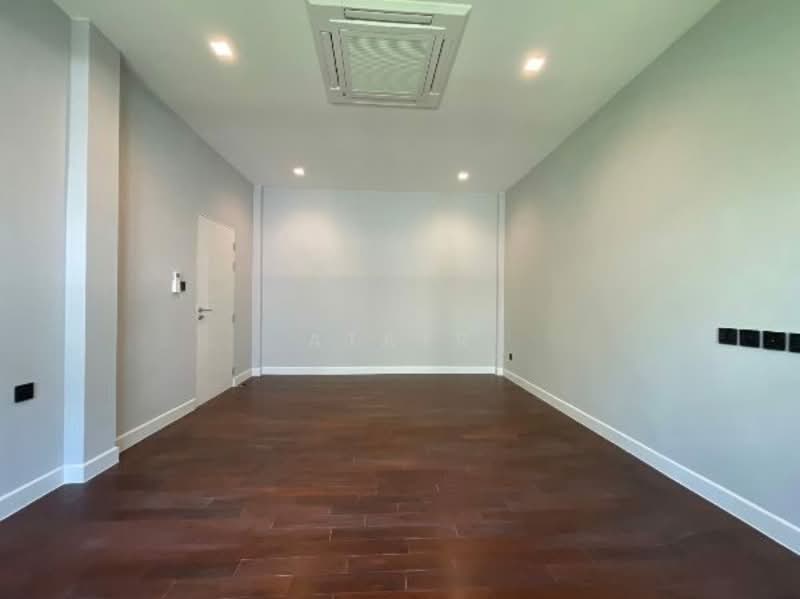 Grand Bangkok Boulevard East Rama 9, Bangkok, Kanchanaphisek Road, Saphan Sung, Saphan Sung, Bangkok, 5 Bedrooms, 608 sqm, Single Detached House For Sale, by Attar, 500295811 - DDproperty.com