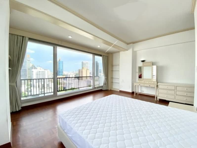 KC Court, Bangkok, 28 Soi Thonglor 13, Khlong Tan Nua, Watthana, Bangkok, 3 Bedrooms, 250 sqm, Condo For Rent, by Thanyalak Premputtiphan, 500295831 - DDproperty.com