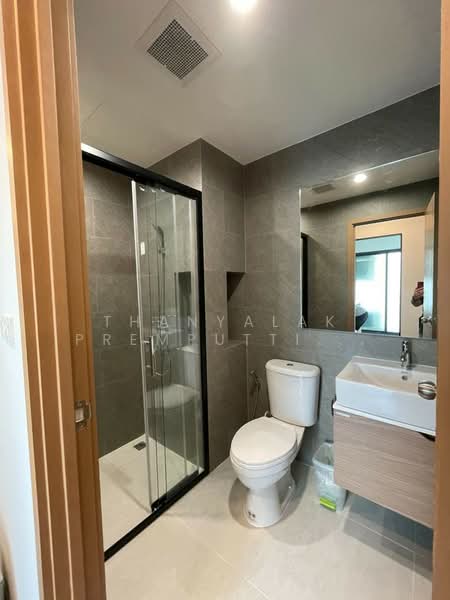 The LIVIN Ramkhamhaeng, Bangkok, Ramkhamhaeng Road, Hua Mak, Bang Kapi, Bangkok, 2 Bedrooms, 26 sqm, Condo For Rent, by Thanyalak Premputtiphan, 500295919 - DDproperty.com