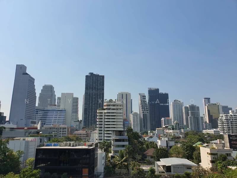 Noble Around Sukhumvit 33, Bangkok, 17 Soi Sukhumvit 33, Khlong Tan Nua, Watthana, Bangkok, 1 Bedroom, 28 sqm, Condo For Rent, by Natlyn Kongsapook, 500295920 - DDproperty.com