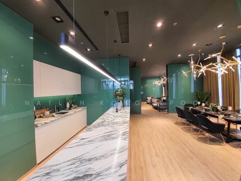 Noble Around Sukhumvit 33, Bangkok, 17 Soi Sukhumvit 33, Khlong Tan Nua, Watthana, Bangkok, 1 Bedroom, 28 sqm, Condo For Rent, by Natlyn Kongsapook, 500295920 - DDproperty.com