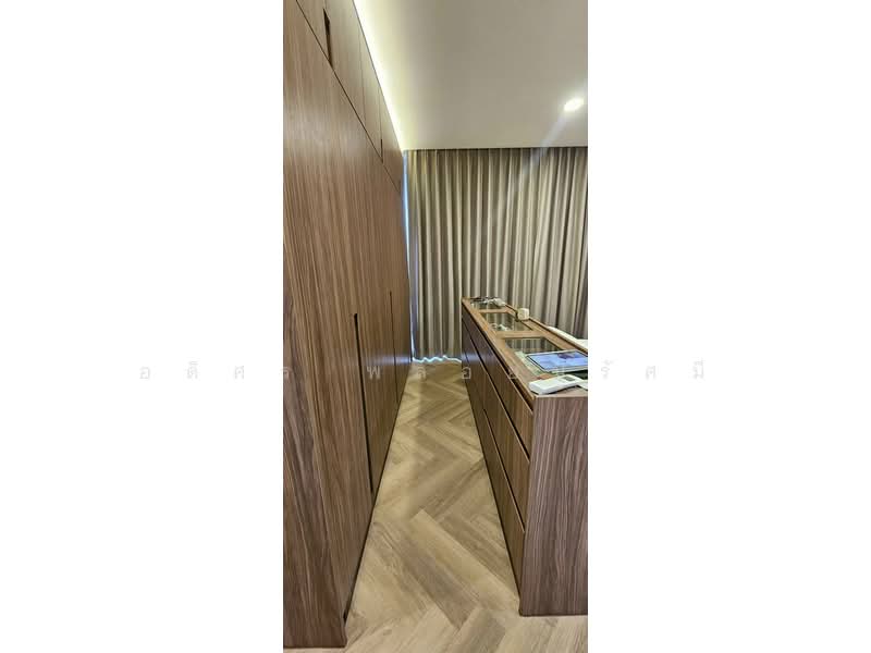 Noble Gable Watcharapol, Bangkok, Phoemsin Road, Khlong Tanon, Sai Mai, Bangkok, 3 Bedrooms, 200 sqm, Single Detached House For Rent, by Adisorn Ploymeerassamee, 500295930 - DDproperty.com