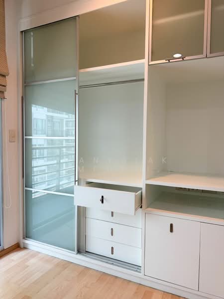 Noble Lite, Bangkok, 46 Soi Aree 1, Phaholyothin Road, Samsen Nai, Phaya Thai, Bangkok, 1 Bedroom, 32 sqm, Condo For Rent, by Thanyalak Premputtiphan, 500295943 - DDproperty.com