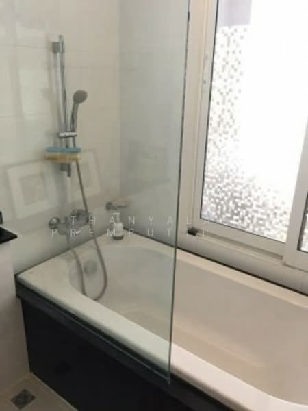 The Coast, Bangkok, 3888 Sukhumvit Road, Bang Na Tai, Bang Na, Bangkok, 1 Bedroom, 45 sqm, Condo For Rent, by Thanyalak Premputtiphan, 500295955 - DDproperty.com