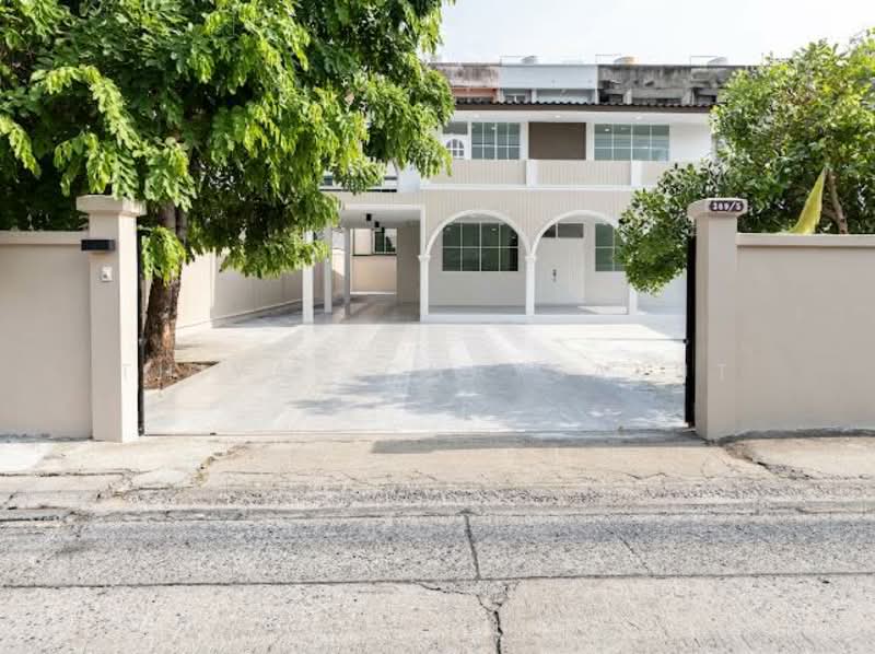 บ้านเดี่ยวเสนานิคมซอย1 เนื้อที่ 141 ตร.ว., Bangkok, Lat Yao, Chatuchak, Bangkok, 3 Bedrooms, 300 sqm, Single Detached House For Rent, by Thiya​ Chaysabut, 500295963 - DDproperty.com