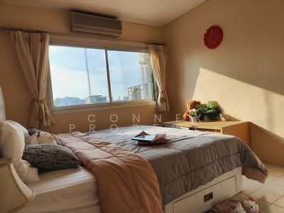 ขาย - Pattanachat Suites : พัฒนฉัตร สวีท, กรุงเทพ
