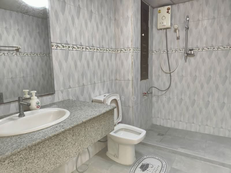 Pattanachat Suites, Bangkok, 27 Soi Vibhavadi Rangsit 3, Jom Phon, Chatuchak, Bangkok, 1 Bedroom, 38 sqm, Condo For Sale, by Connex Property, 500295979 - DDproperty.com
