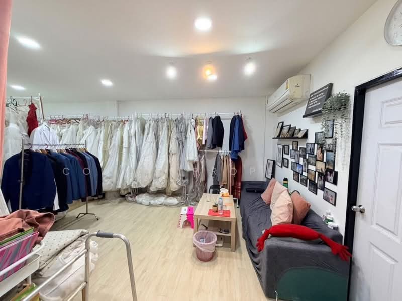 New World Ville, Nonthaburi, Lahan, Bang Bua Thong, Nonthaburi, 3 Bedrooms, 160 sqm, Townhouse For Sale, by Connex Property, 500295989 - DDproperty.com