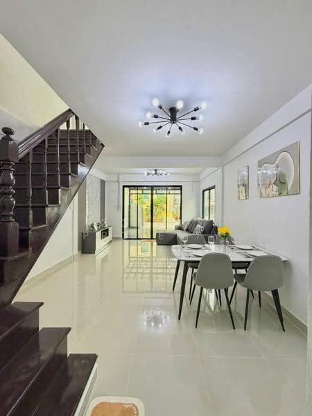Moobaan Raphi Nakhon, nonthaburi, Soi Moobaan Rapeerandon, Bang Krang, Muang Nonthaburi, Nonthaburi, 2 Bedrooms, 110 sqm, Townhouse For Sale, by Connex Property, 500295995 - DDproperty.com