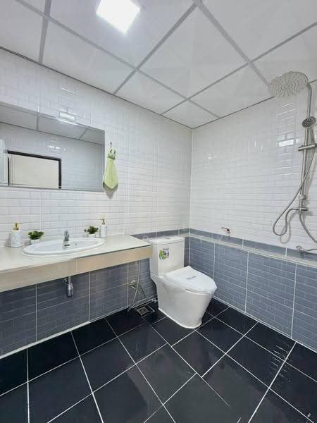 Moobaan Raphi Nakhon, nonthaburi, Soi Moobaan Rapeerandon, Bang Krang, Muang Nonthaburi, Nonthaburi, 2 Bedrooms, 110 sqm, Townhouse For Sale, by Connex Property, 500295995 - DDproperty.com