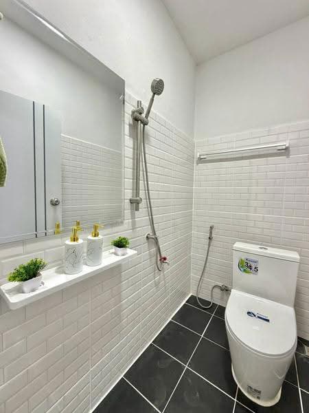 Moobaan Raphi Nakhon, nonthaburi, Soi Moobaan Rapeerandon, Bang Krang, Muang Nonthaburi, Nonthaburi, 2 Bedrooms, 110 sqm, Townhouse For Sale, by Connex Property, 500295995 - DDproperty.com