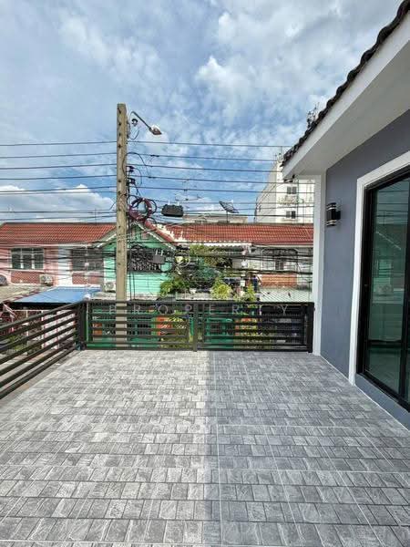 Moobaan Raphi Nakhon, nonthaburi, Soi Moobaan Rapeerandon, Bang Krang, Muang Nonthaburi, Nonthaburi, 2 Bedrooms, 110 sqm, Townhouse For Sale, by Connex Property, 500295995 - DDproperty.com