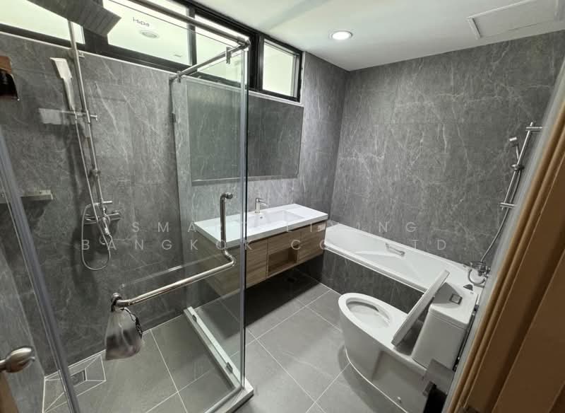 Sathorn Gardens, Bangkok, 39 South Sathorn Road, Thung Maha Mek, Sathon, Bangkok, 3 Bedrooms, 220 sqm, Condo For Rent, by Smart Living Bangkok Co.,Ltd., 500295996 - DDproperty.com