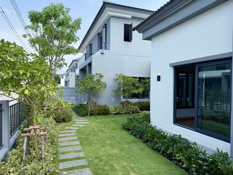 For Sale - CENTRO Thawiwatthana, Bangkok