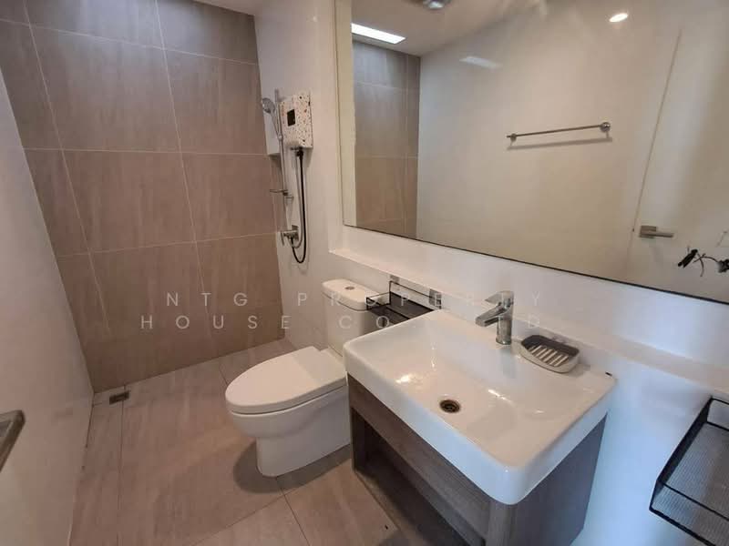 Baan Klang Muang Ladprao 101 Station, Bangkok, Soi Ladprao 101 Yeak 42, Khlong Chan, Bang Kapi, Bangkok, 3 Bedrooms, 185 sqm, Single Detached House For Rent, by NTG Property House Co.,Ltd., 500296080 - DDproperty.com