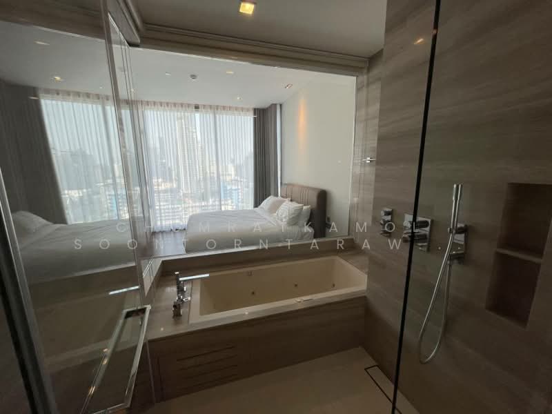Q1 Sukhumvit, Bangkok, 1 Sukhumvit Road, Khlong Toei, Khlong Toei, Bangkok, 3 Bedrooms, 148 sqm, Condo For Sale, by Chomratkamol Soontorntarawong (Gor), 500296123 - DDproperty.com