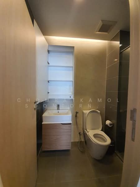 M Thonglor 10, Bangkok, 9 Soi Ekkamai 12, Ekkamai Road, Khlong Tan Nua, Watthana, Bangkok, 1 Bedroom, 36 sqm, Condo For Sale, by Chomratkamol Soontorntarawong (Gor), 500296138 - DDproperty.com