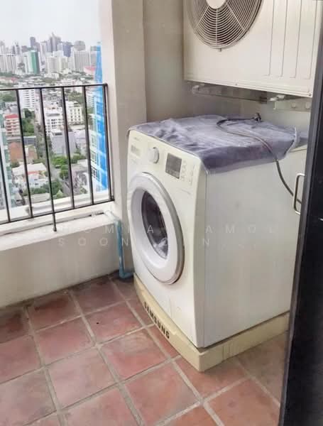 Icon III, Bangkok, 858 Sukhumvit Road, Khlong Tan Nua, Watthana, Bangkok, 1 Bedroom, 90 sqm, Condo For Rent, by Chomratkamol Soontorntarawong (Gor), 500296142 - DDproperty.com