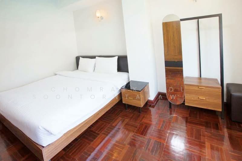 Le Vanvarothai, Bangkok, 27-2 Yommarat Alley, Silom, Bang Rak, Bangkok, 2 Bedrooms, 80 sqm, Apartment For Rent, by Chomratkamol Soontorntarawong (Gor), 500296145 - DDproperty.com