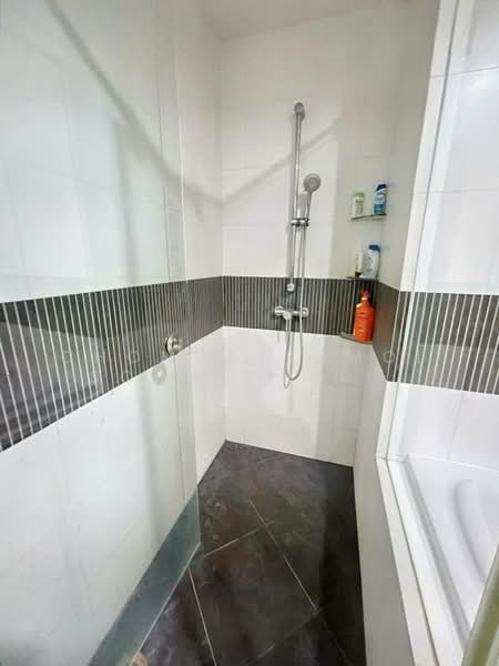 ขาย - Urbana Sathorn : เออร์บาน่า สาทร, กรุงเทพ